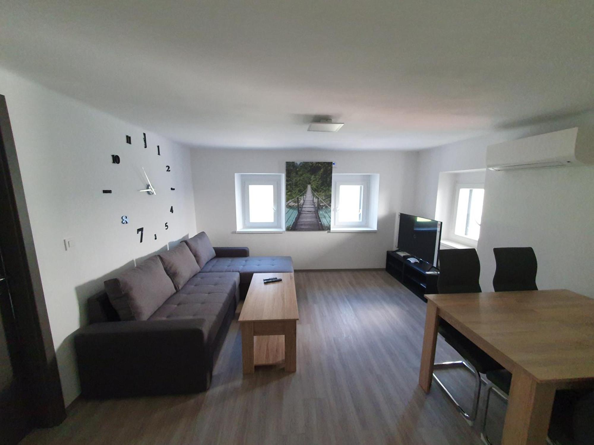 Apartment Ledince Most na Soči Εξωτερικό φωτογραφία